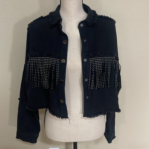 Black denim fringe studded cropped jacket new with tag size small - Picture 2 of 5